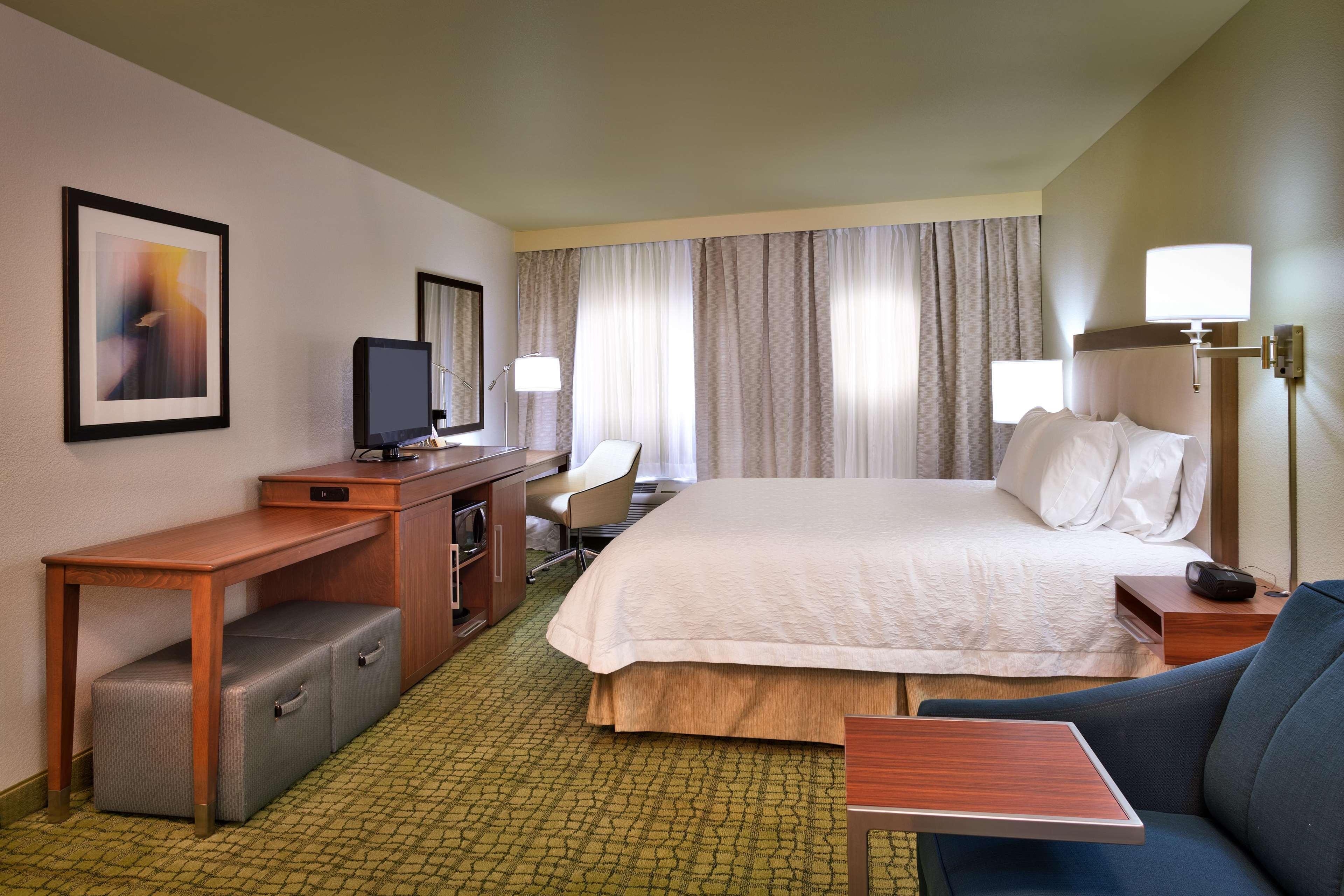 Hampton Inn By Hilton Irvine East - Лейк-Форест Экстерьер фото