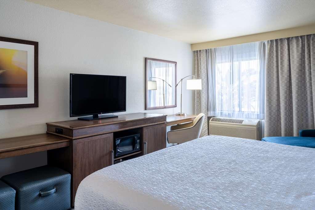 Hampton Inn By Hilton Irvine East - Лейк-Форест Номер фото